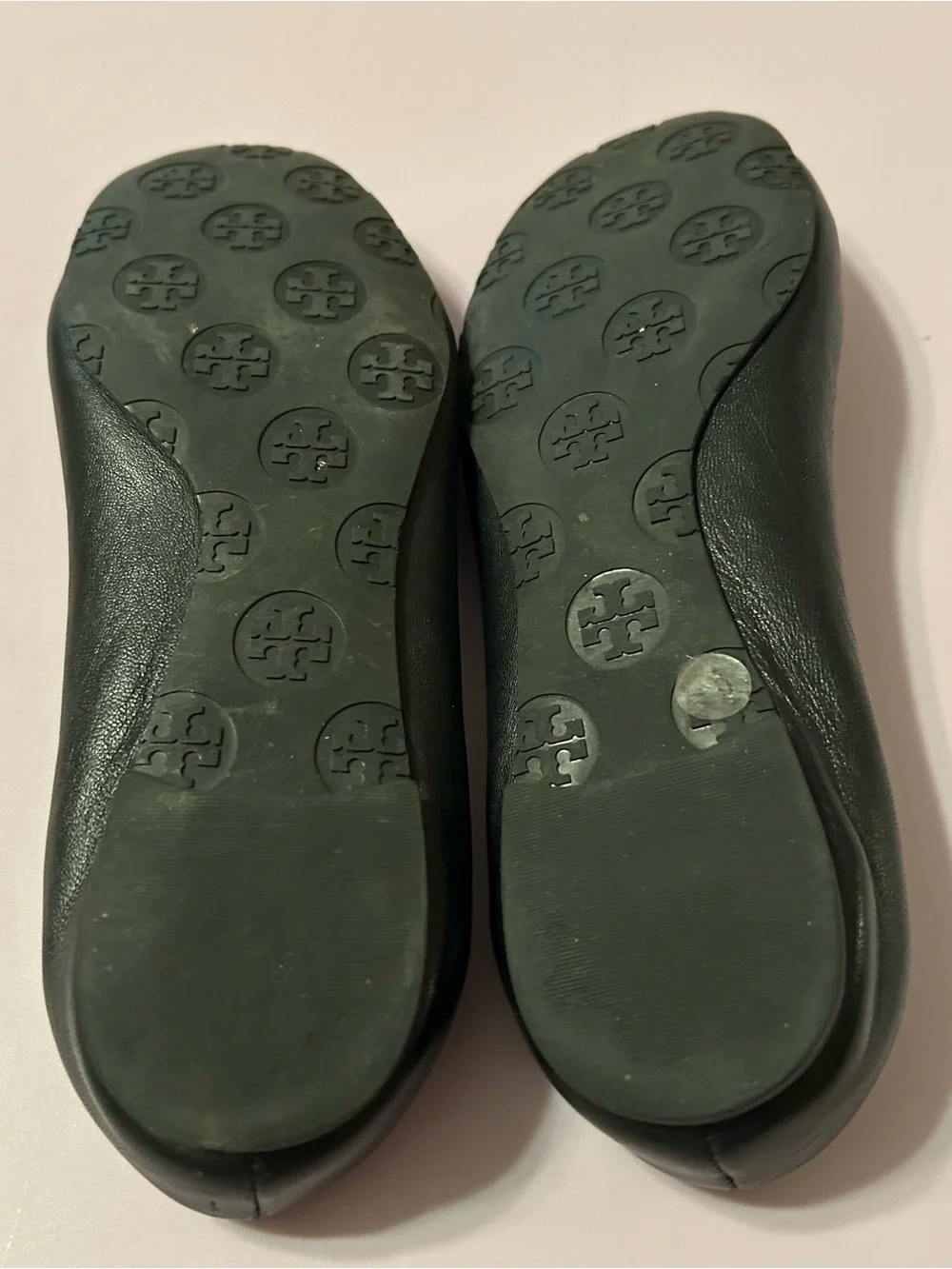Tory Burch Black Leather Reva Flats with Gold Logo Medallion - Picture 3 of 10